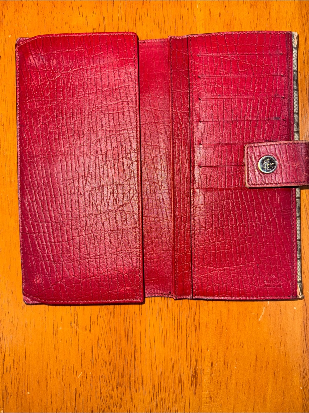 Wallet - Picture 4 of 9